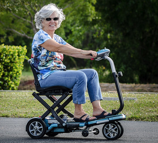 magasin Meningsfuld færge Top 12 Folding Mobility Scooters For 2023– Electric Wheelchairs USA