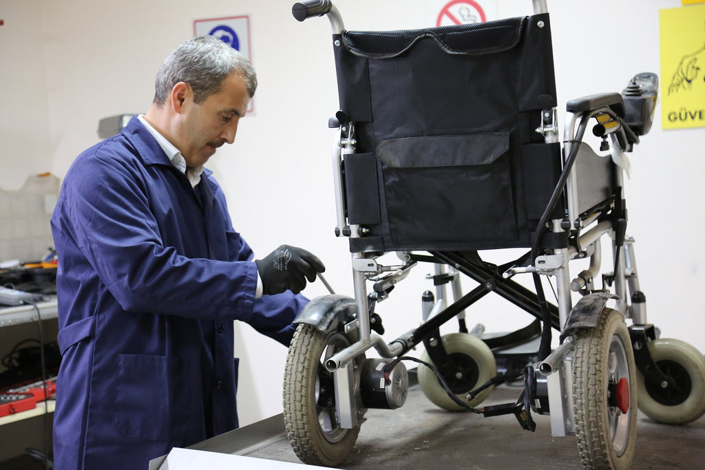 7 Maintenance Tips To Keep Your Electric Wheelchair Running Smoothly