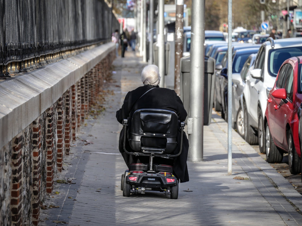 5 Mobility Scooters With The Best Driving Range