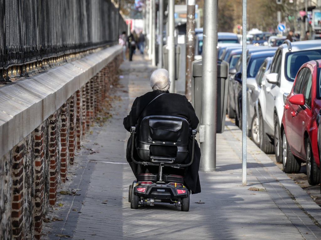5 Mobility Scooters With The Best Driving Range