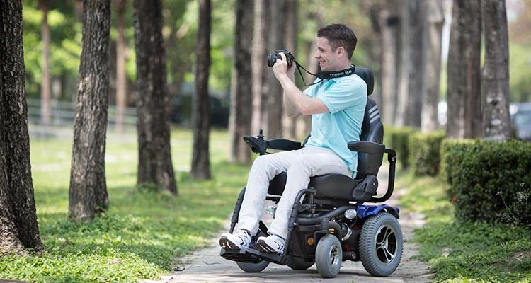 The Top 8 Lightest Electric Wheelchairs