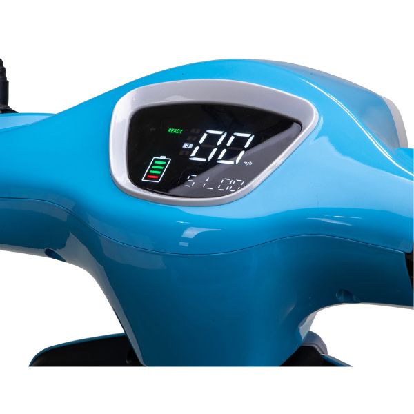Bespoke Elite Heavy-Duty 3-Wheel Mobility Scooter in Blue & White Color Showing it's Digital Control Panel