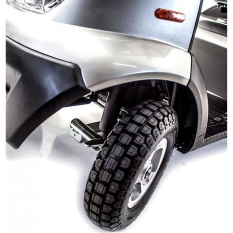 AFIKIM Afiscooter S 4-Wheel Scooter Front Wheel View