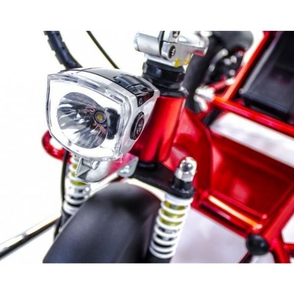 Enhance Mobility Triaxe Sport T3045 3 Wheel Scooter Headlights View