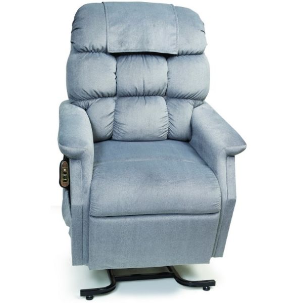 Image of a Golden Technologies Cambridge Signature Series 3-Position Lift Chair in the Calypso color, viewed from the front.
