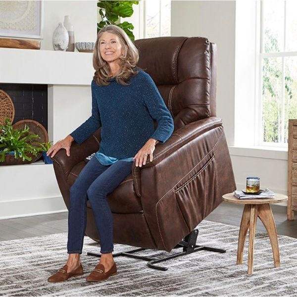 Golden Technologies De Luna Series Dione Power Lift Chair PR446 Taised View