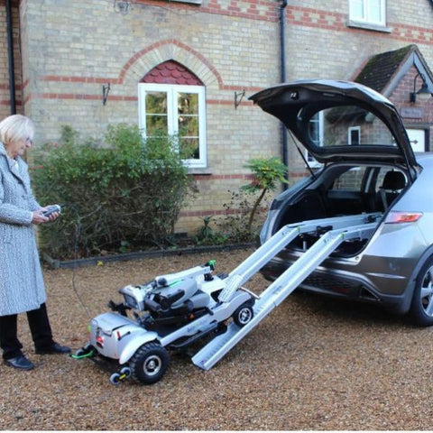 Quingo Flyte Mobility Scooter with the MK2 Docking Station View
