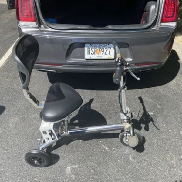 SmartScoot Portable Travel 3-Wheel Mobility Scooter S1200 fits into Trunk View